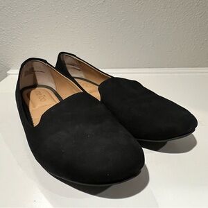 Me Too Yalec Black Suede Leather Loafer Flats Women’s Size 9.5M Slip On EUC